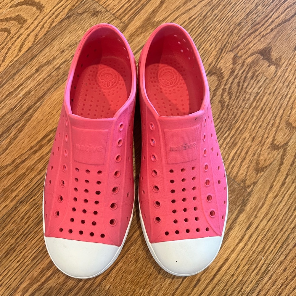 Native Shoes Kids Slip-On Sneakers in Pink with White Toe